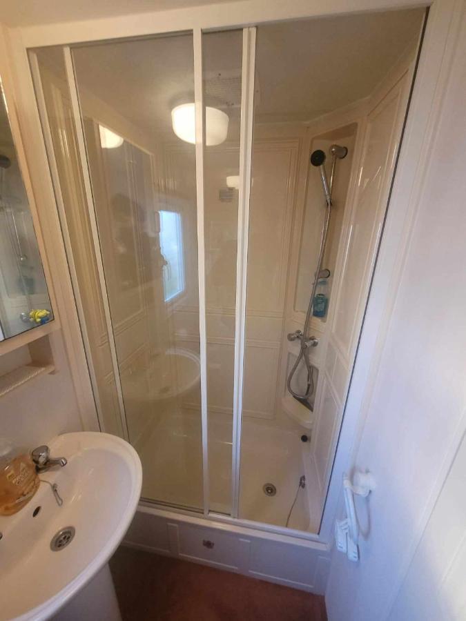 S313 3 Bed Caravan Golden Palm Chapel St. Leonards Exterior foto